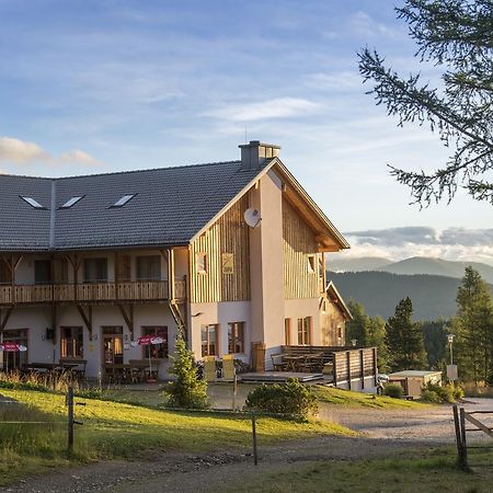 Jufa Hotel Hochrindl Esterno foto